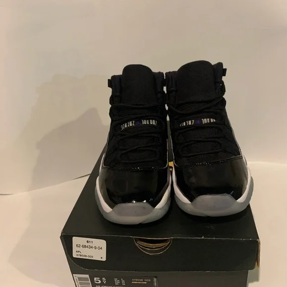 Air Jordan 11 retro “space jam”